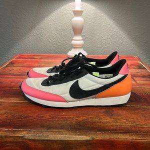 Nike casual sneakers size 10